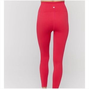 NEW Spiritual Gangster Loved Legging